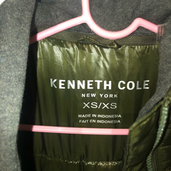 Coat - Picture 4 of 5